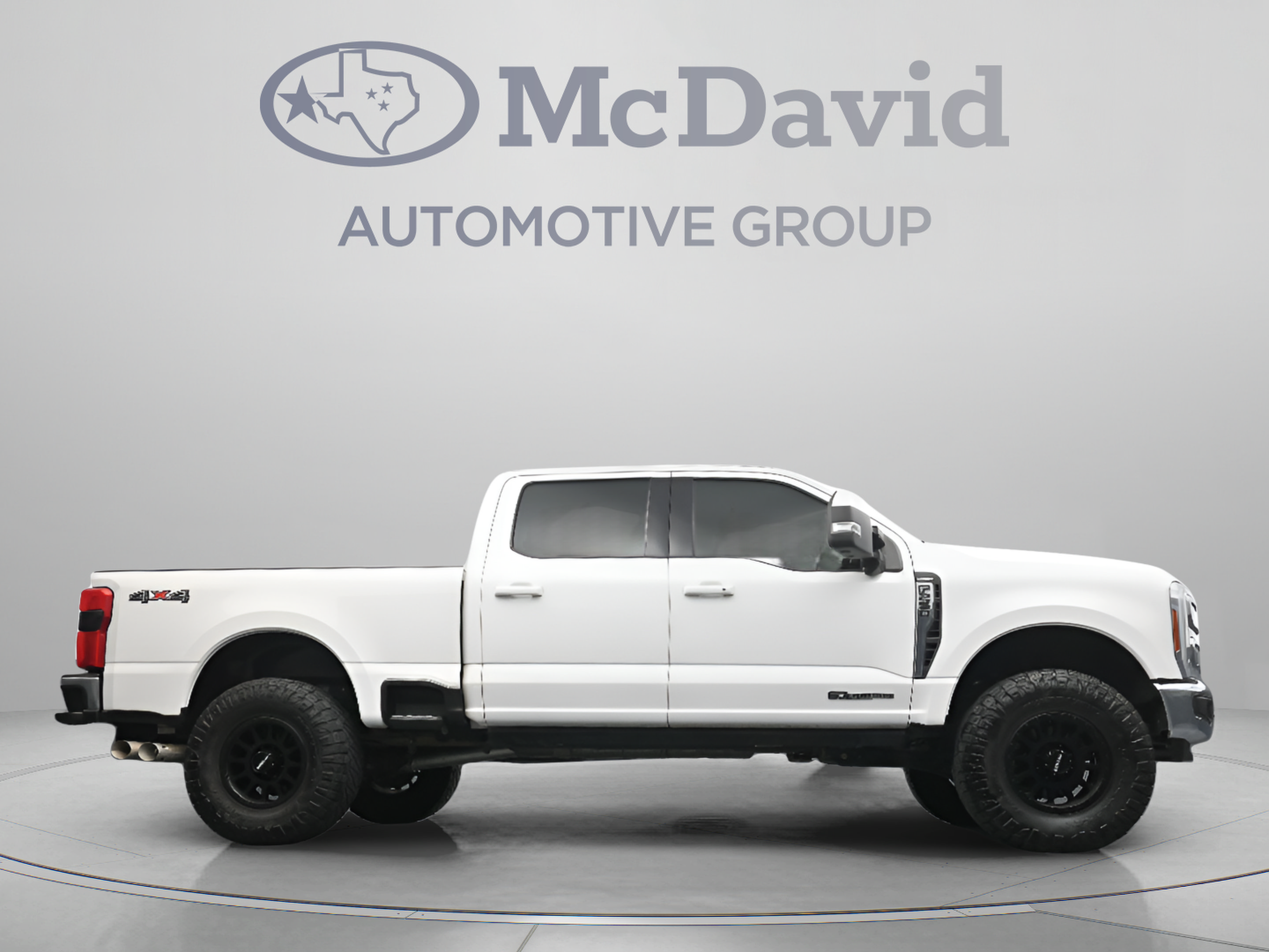 Used 2023 Ford F250 Lariat w/ Snow Plow/Camper Package AWD/4WD image 31