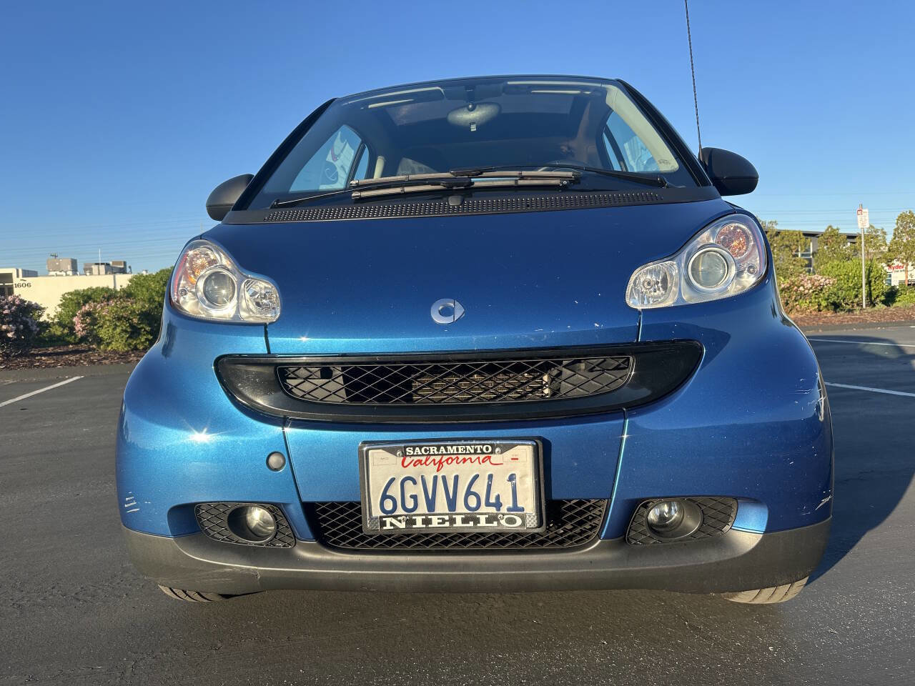 Used 2009 smart fortwo pure image 3