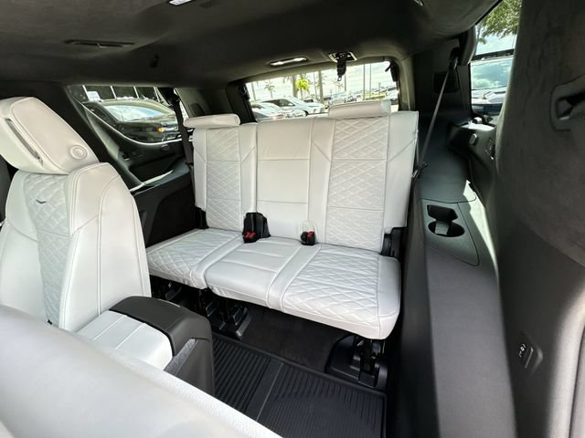Certified 2026 Cadillac Escalade Platinum Sport AWD/4WD image 33