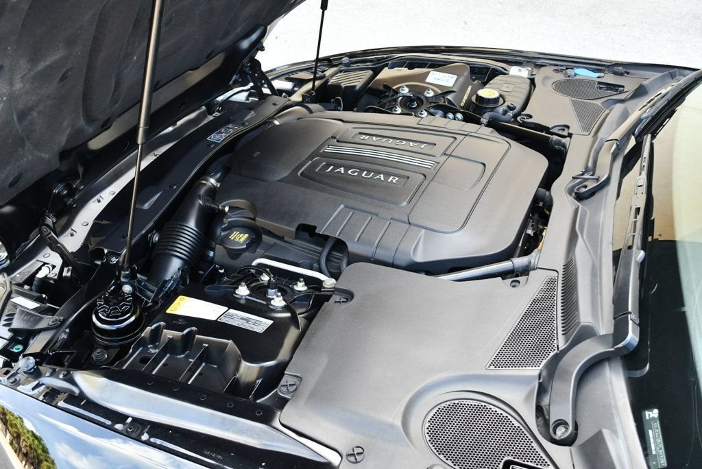 Used 2014 Jaguar XK Convertible RWD image 82