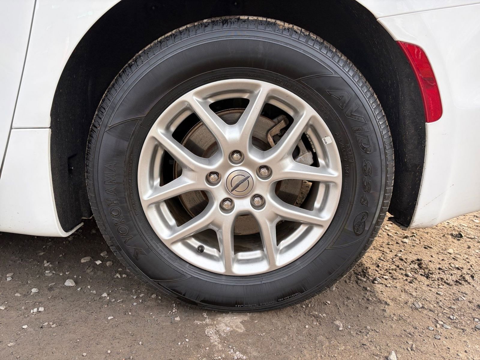 Used 2025 Chrysler Pacifica Select image 33