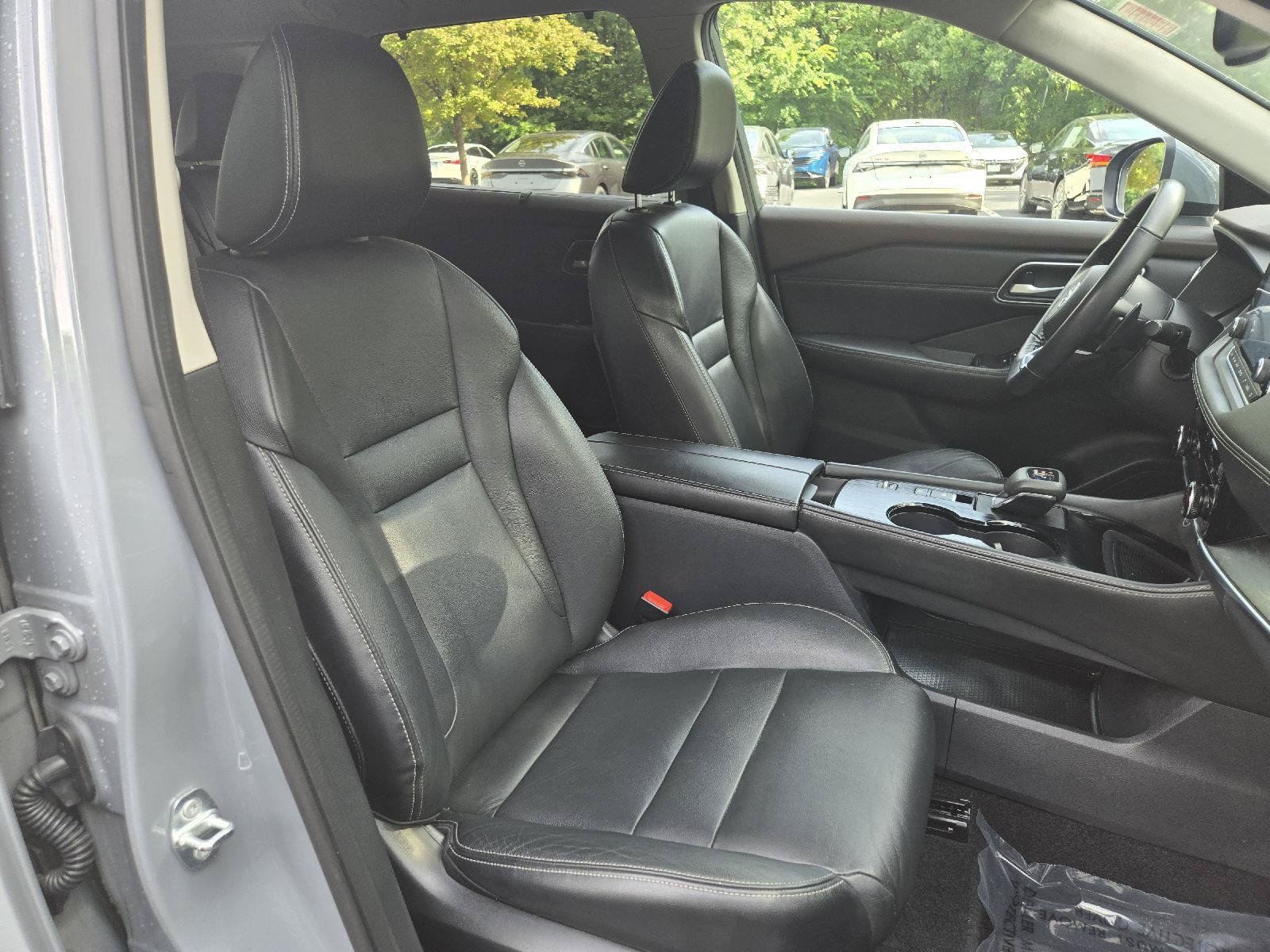 Used 2021 Nissan Rogue SL FWD image 25