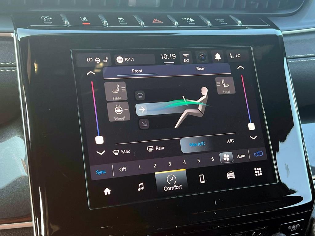 Certified 2023 Jeep Grand Cherokee L Laredo image 33