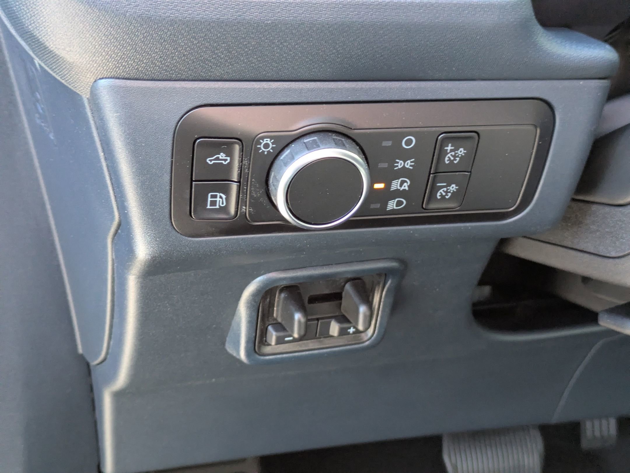 New 2026 Ford Maverick XLT AWD/4WD image 13