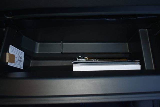 Used 2024 Ford Explorer Limited image 52