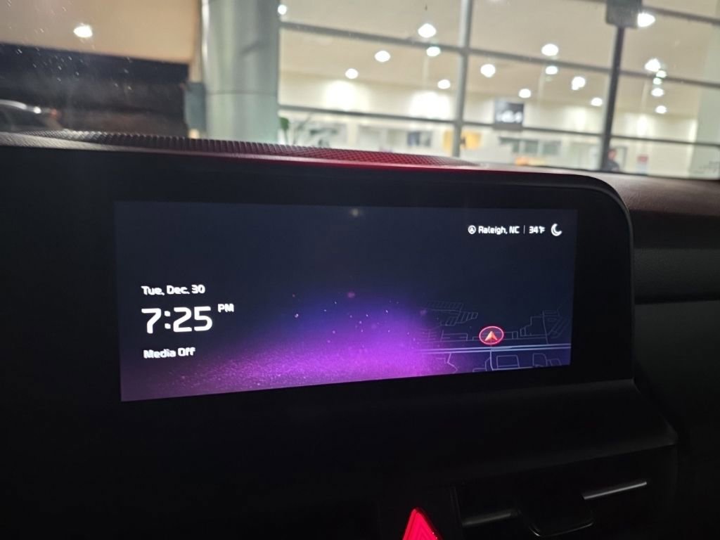 Used 2024 Kia Seltos SX image 4