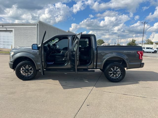 Used 2016 Ford F150 XLT w/ Equipment Group 302A Luxury AWD/4WD image 3