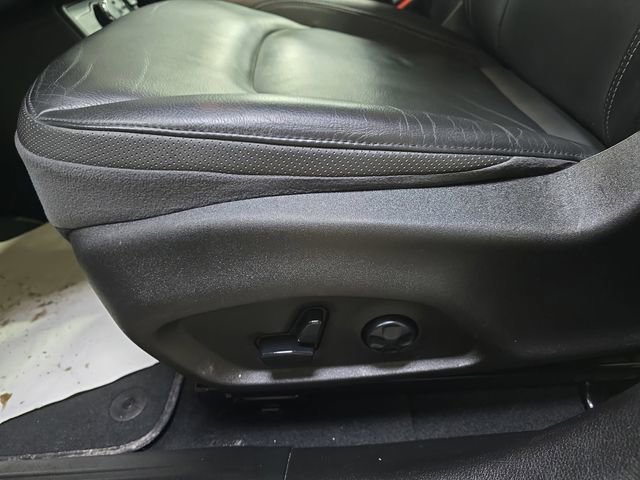 Used 2019 Jeep Renegade Limited w/ Trailer Tow Group image 30