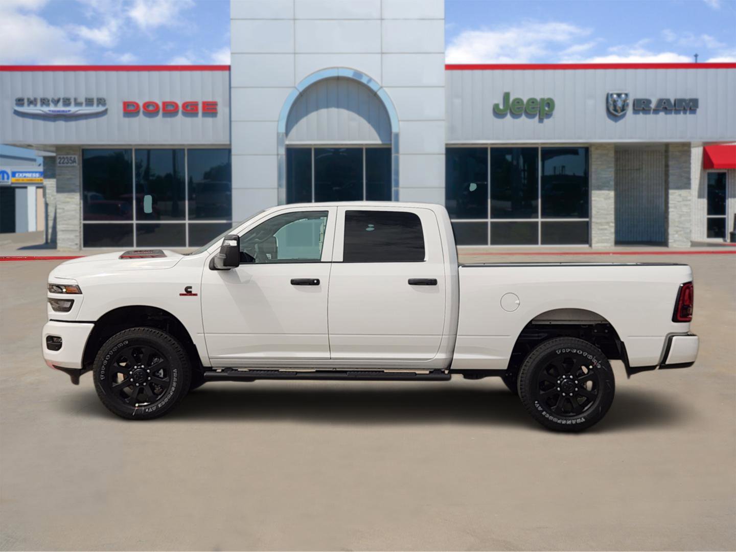 New 2026 RAM 2500 Tradesman AWD/4WD image 3