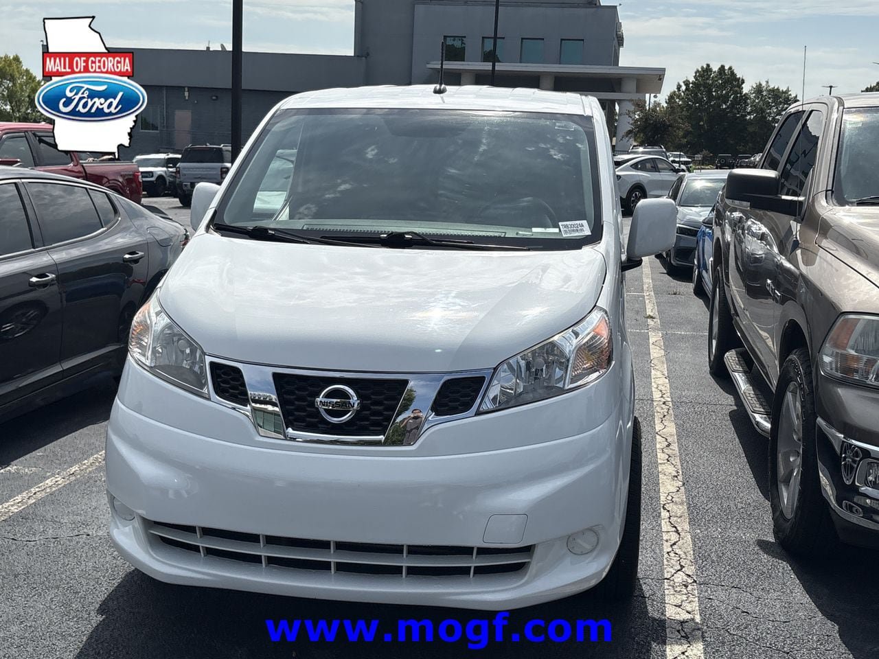Used 2020 Nissan NV200 SV FWD image 1