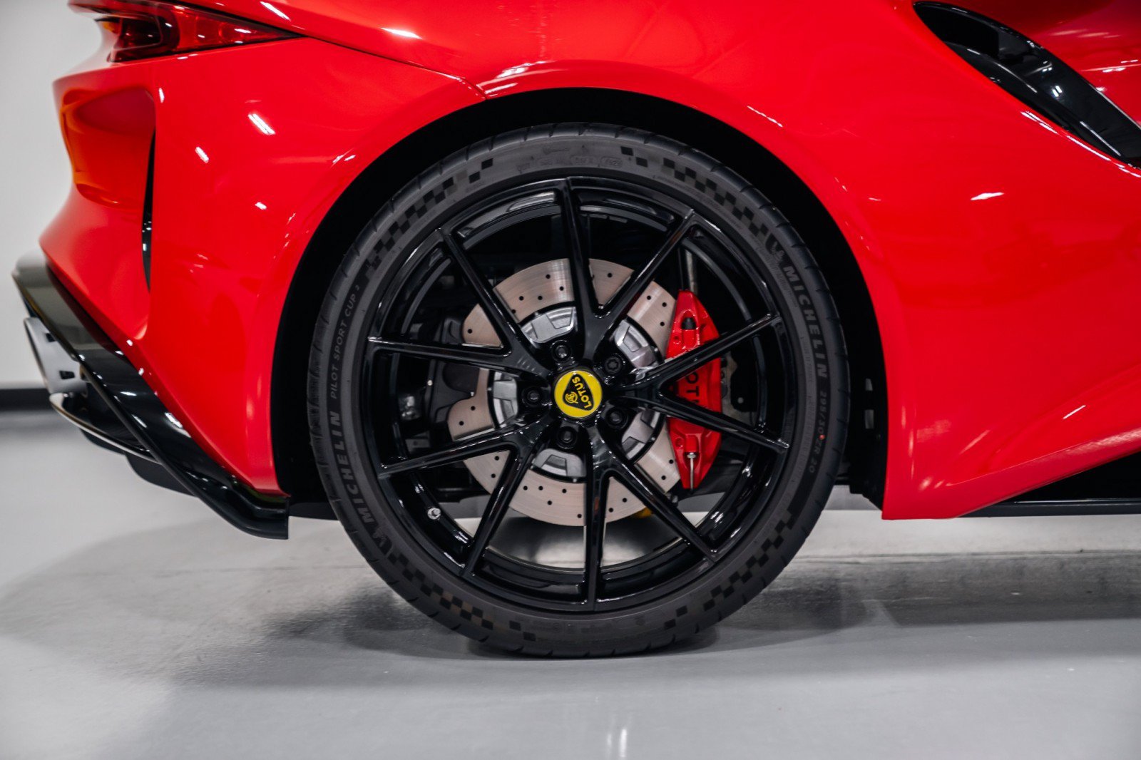 Used 2024 Lotus Emira First Edition RWD image 38