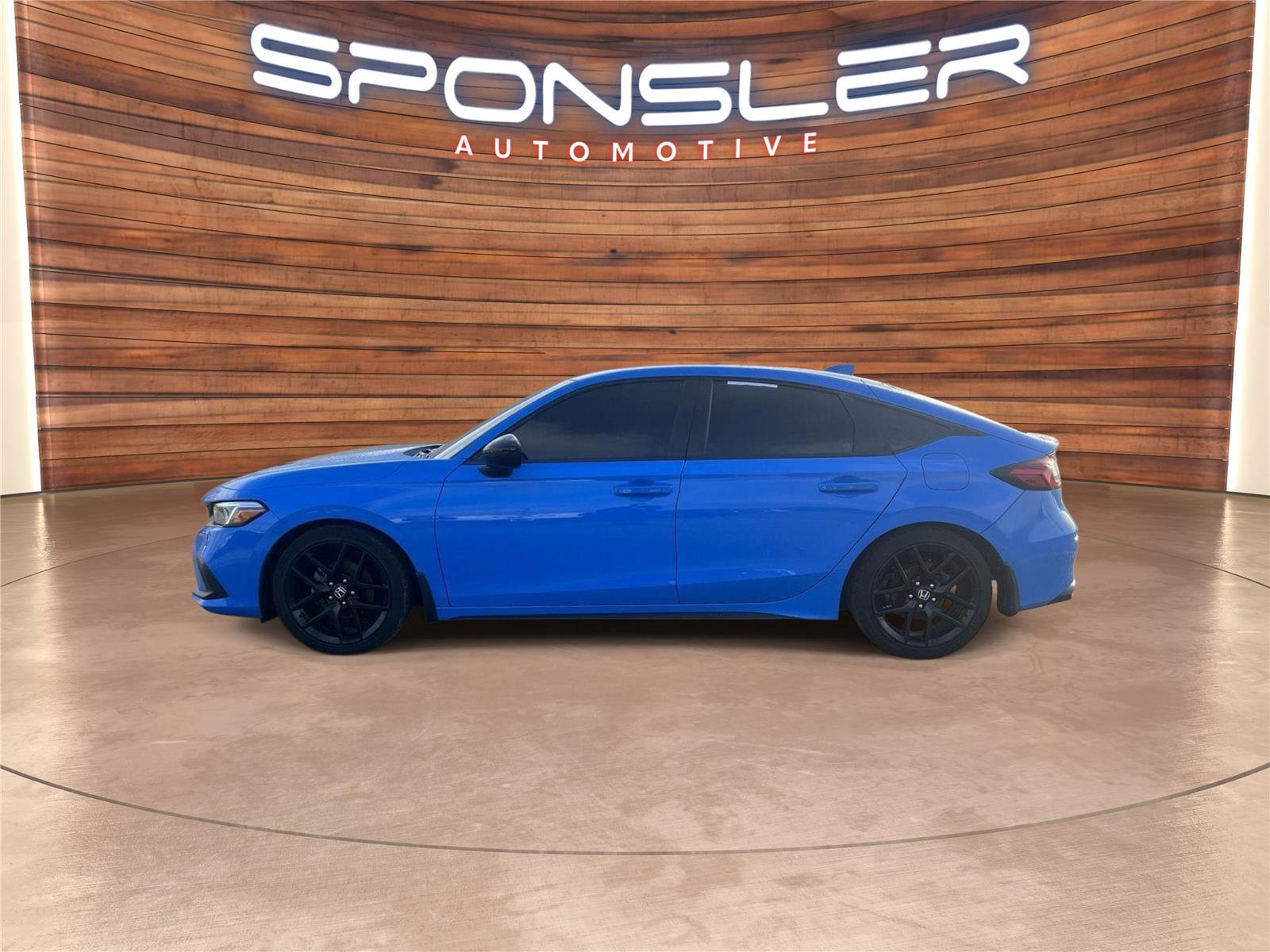 Used 2022 Honda Civic Sport image 2