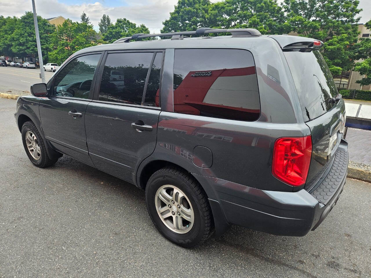 Used 2004 Honda Pilot EX image 3