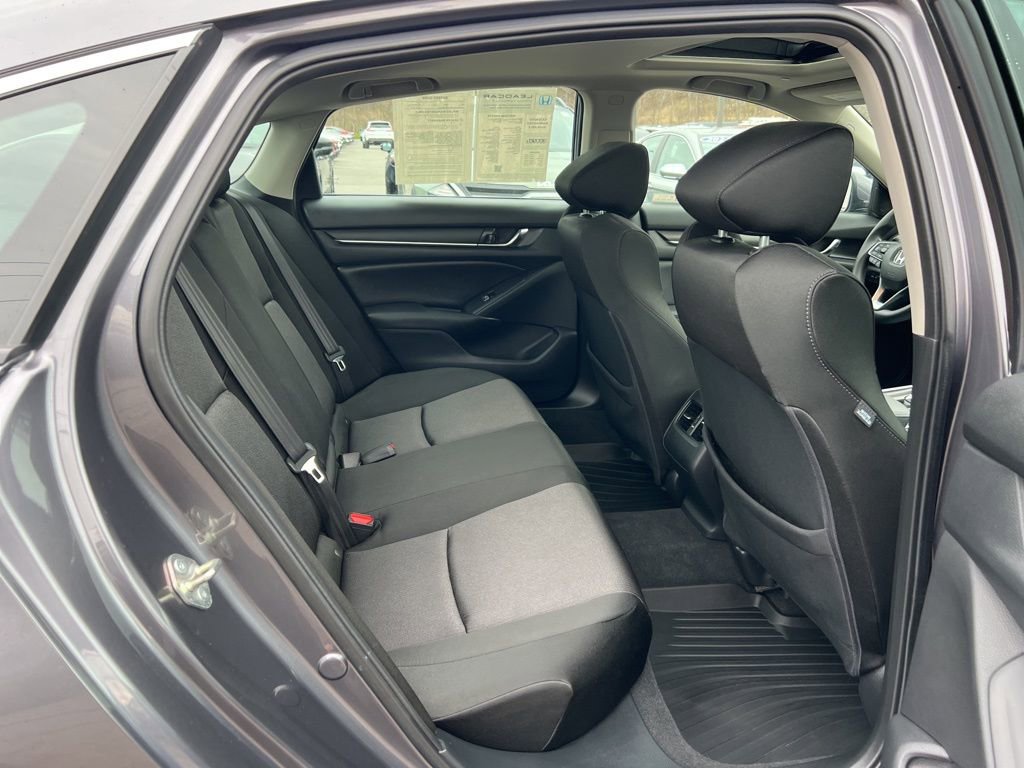 Used 2020 Honda Accord EX image 26