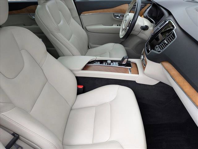 Used 2021 Volvo XC90 T8 Inscription Expression w/ Advanced Package AWD/4WD image 23