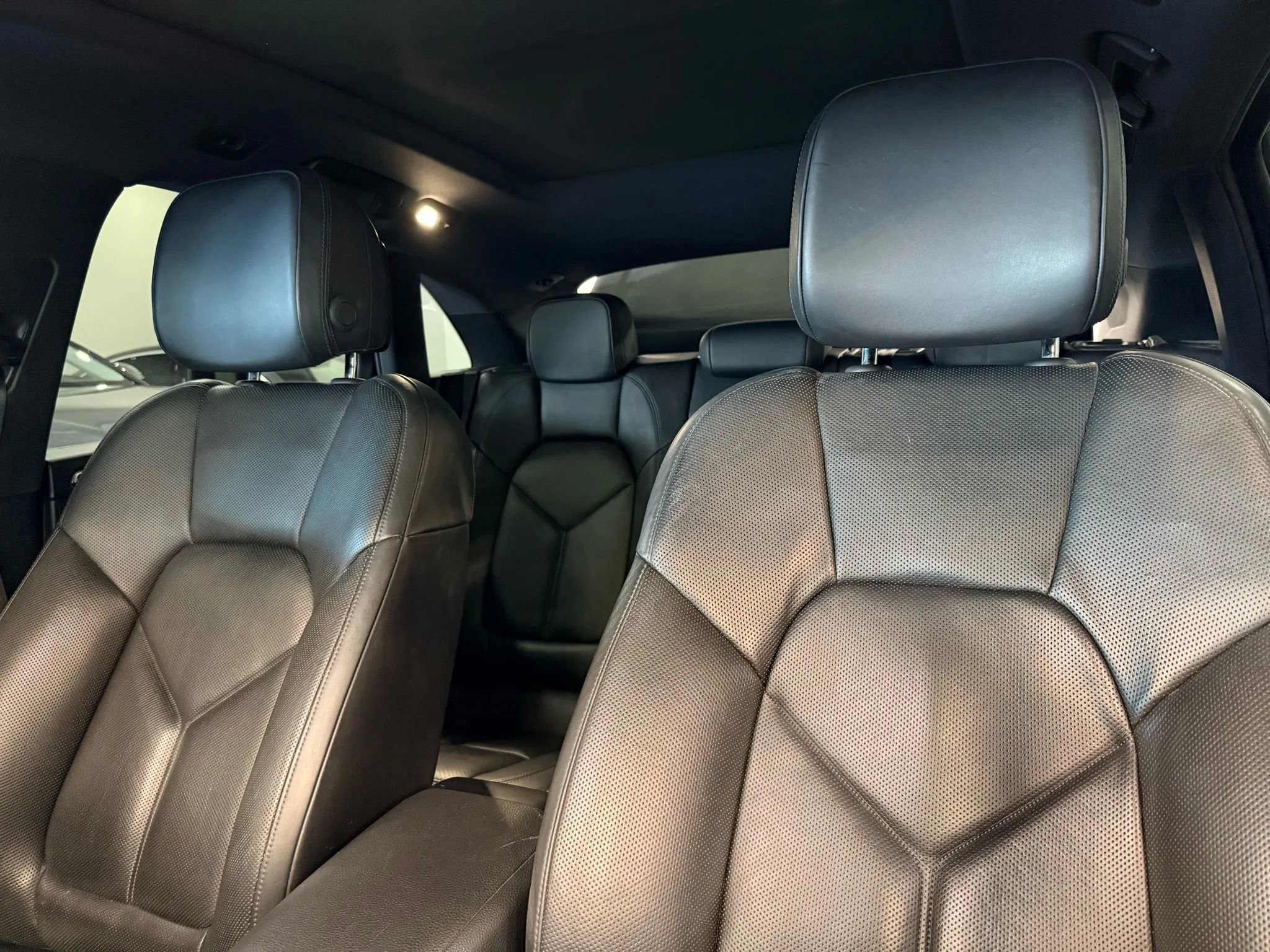 Used 2018 Porsche Macan Sport Edition image 15