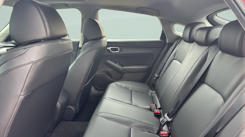 New 2026 Acura Integra FWD image 25