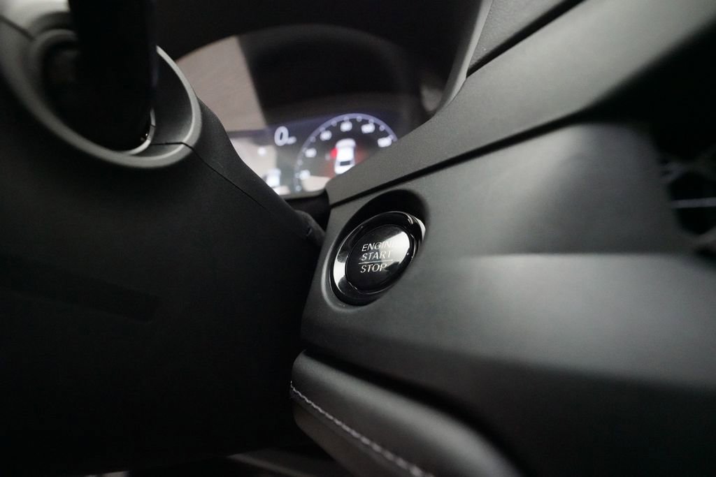 Certified 2025 Honda Accord SE image 30