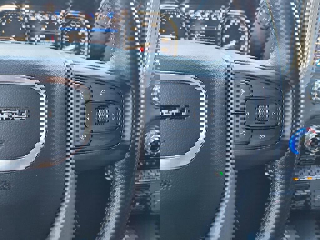 Used 2022 GMC Sierra 2500 Denali w/ Denali Ultimate Package image 24