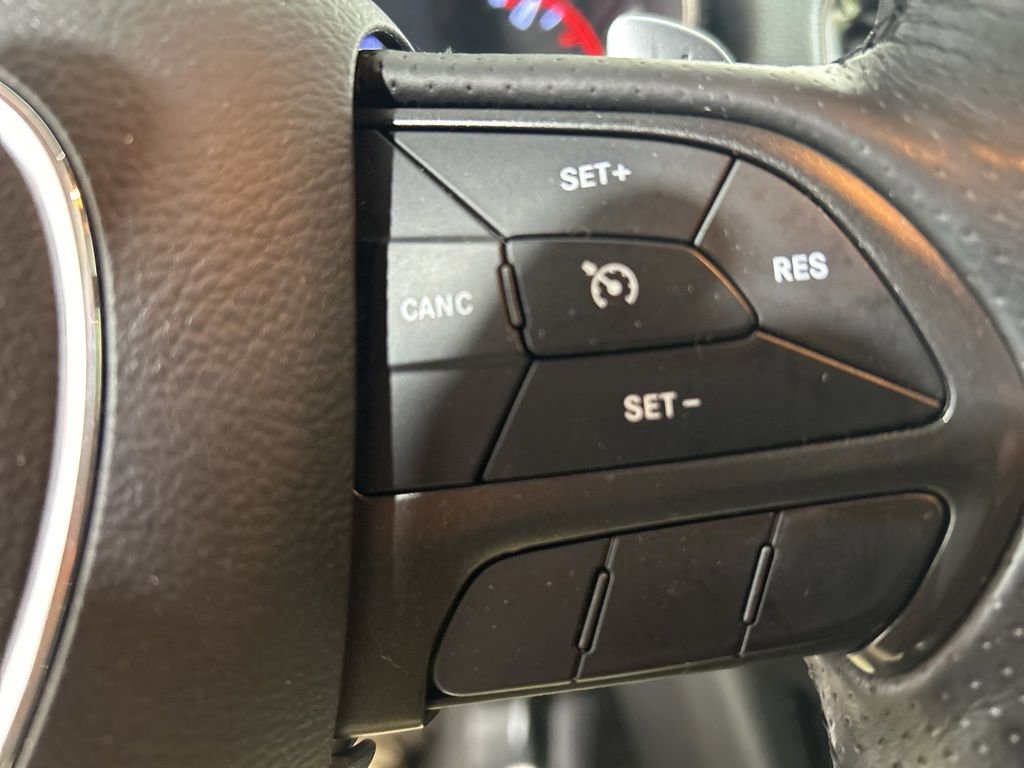 Used 2018 Dodge Durango R/T w/ Trailer Tow Group IV image 27