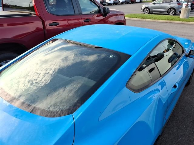Used 2017 Ford Mustang Coupe RWD image 8