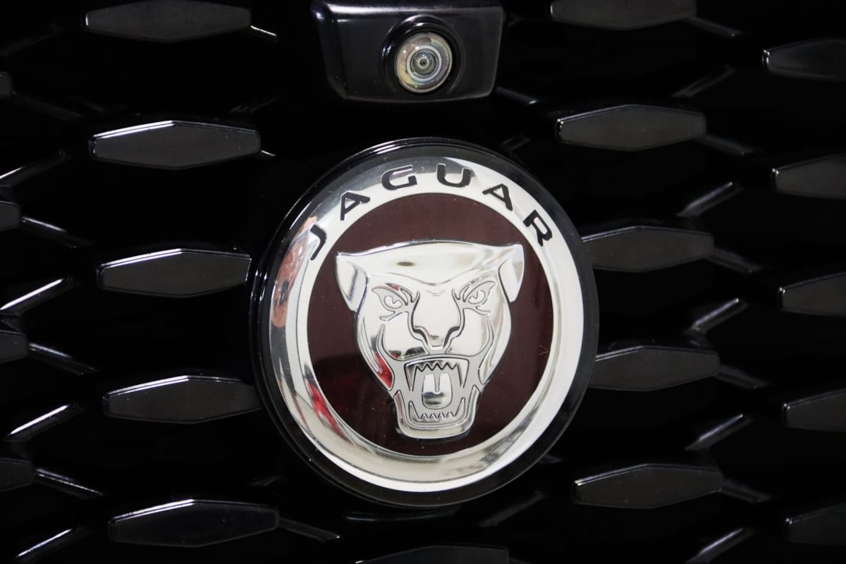 Used 2021 Jaguar F-PACE R-Dynamic S AWD/4WD image 28