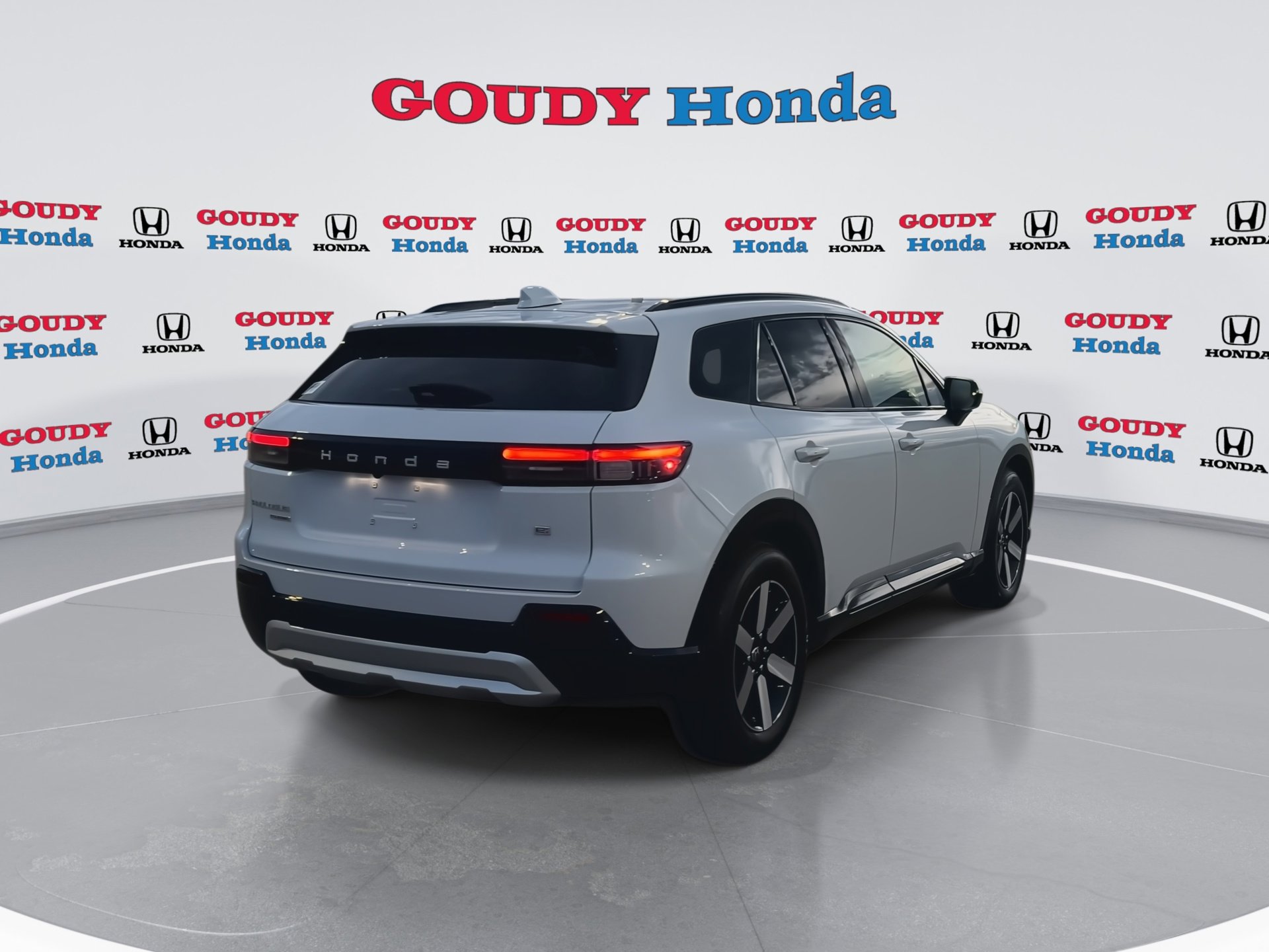New 2026 Honda Prologue Touring image 8