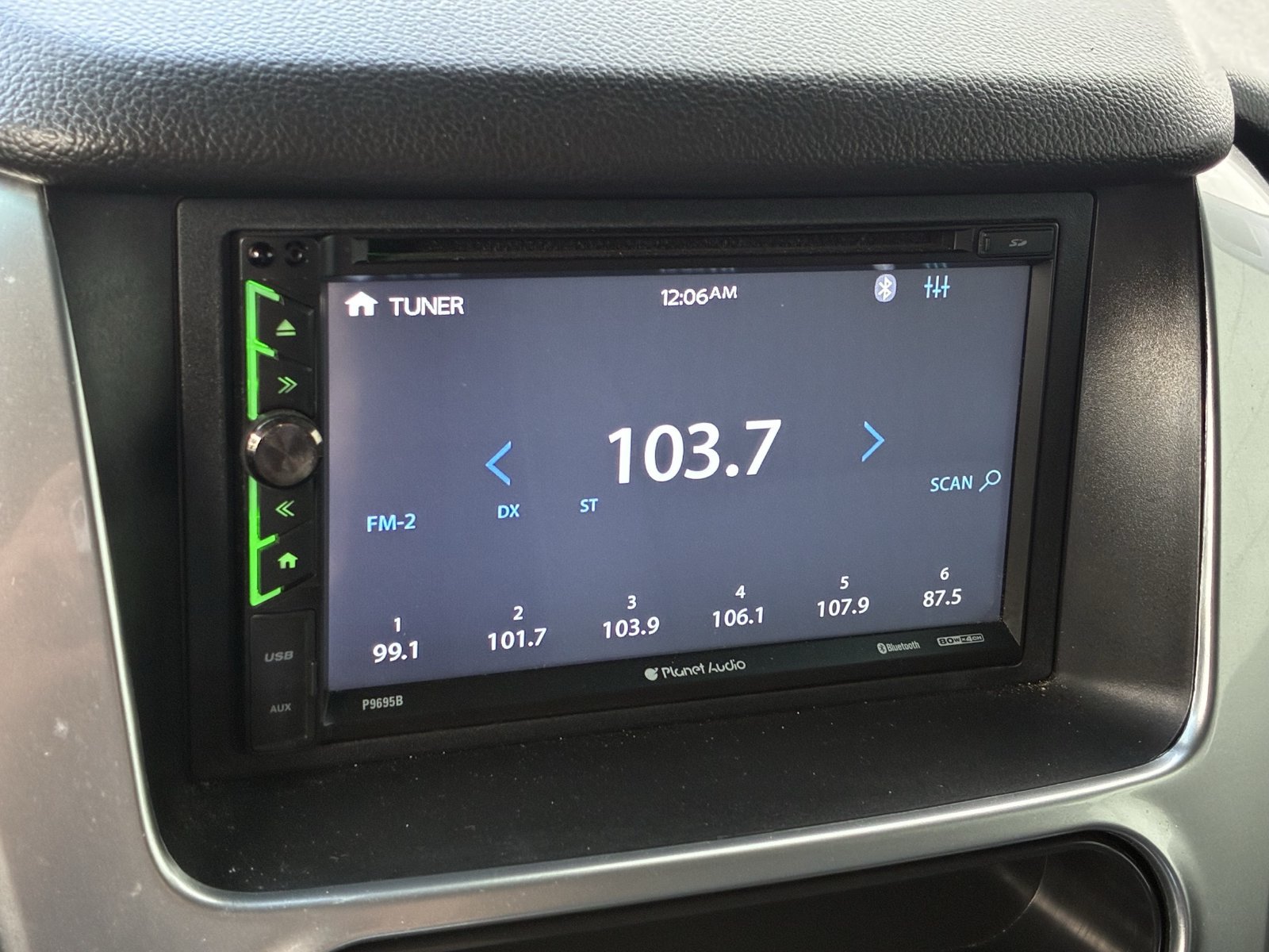 Used 2019 Chevrolet Tahoe LS w/ Enhanced Driver Alert Package RWD image 9