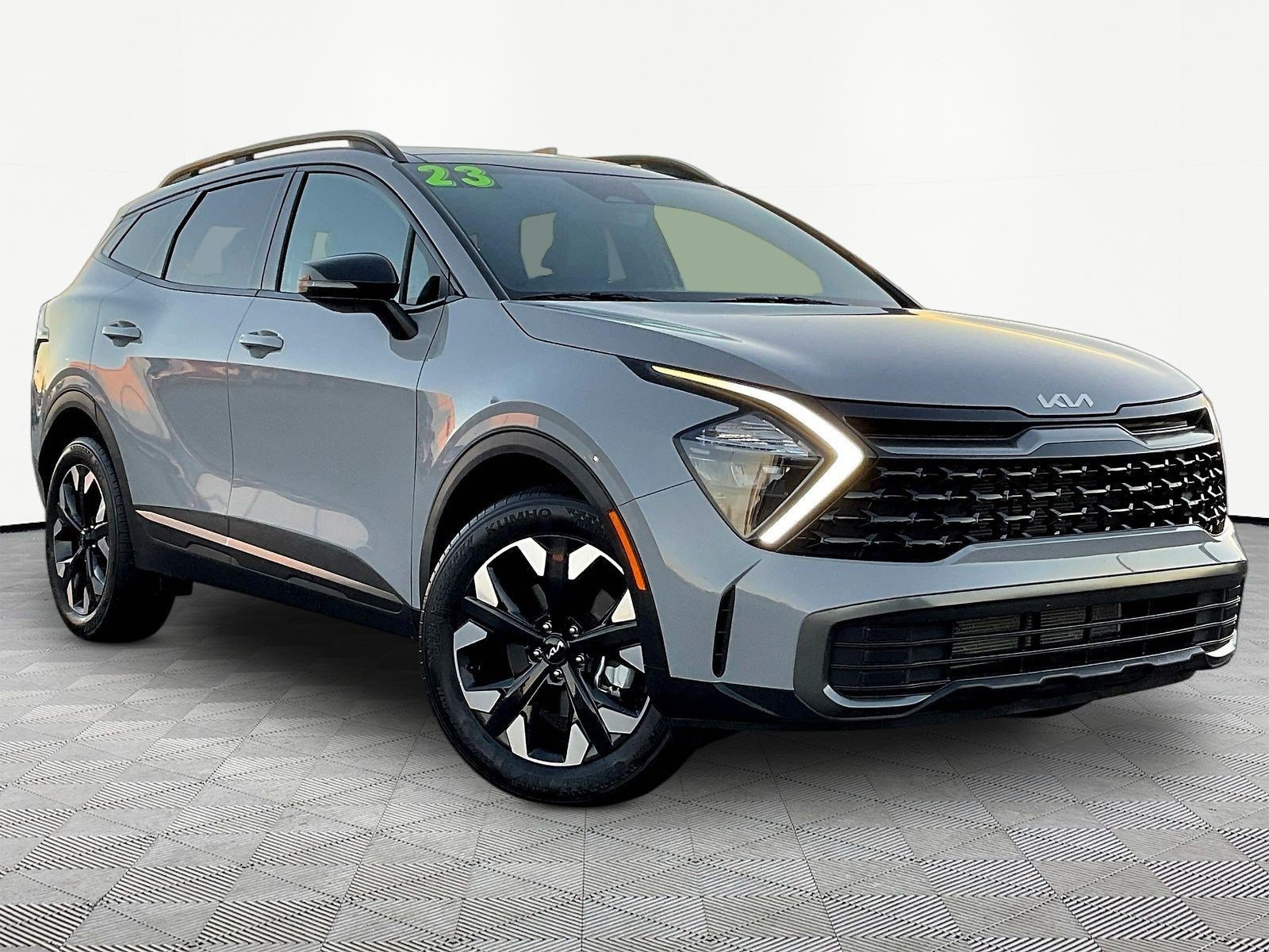 Used 2023 Kia Sportage X-Line w/ X-Line Premium Package AWD/4WD image 3