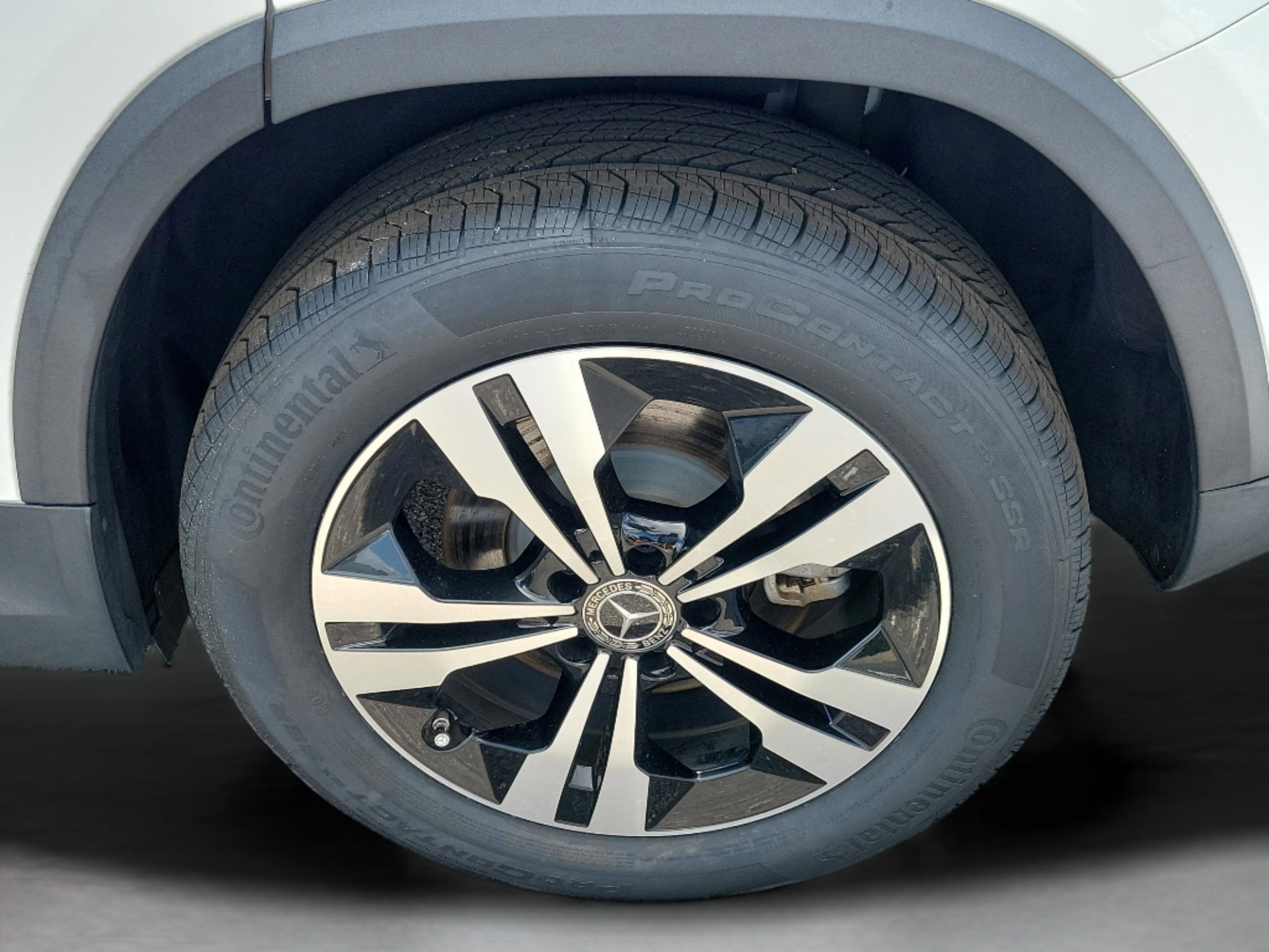 Certified 2024 Mercedes-Benz GLA 250 image 33
