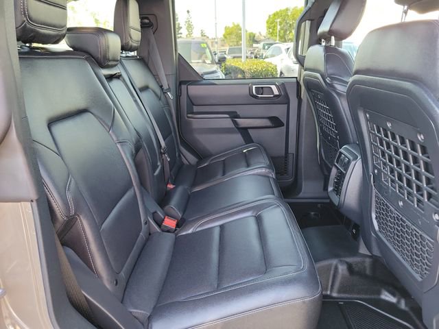 Used 2025 Ford Bronco Big Bend w/ Black Diamond Package image 20