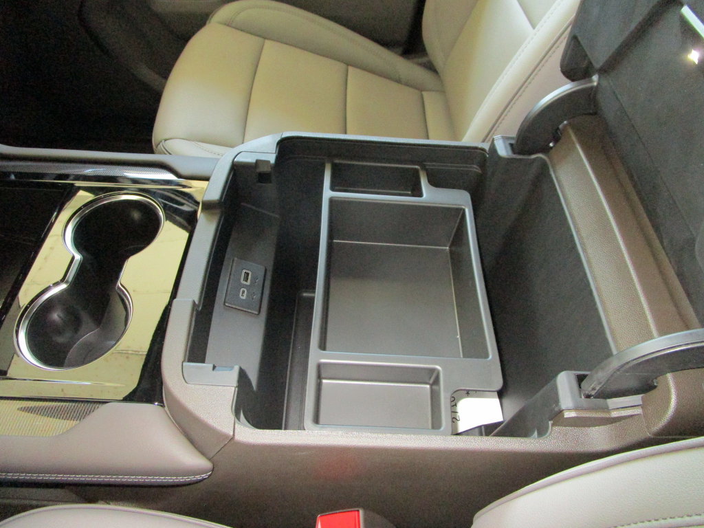 New 2027 GMC Yukon XL Elevation w/ Technology Package RWD image 37