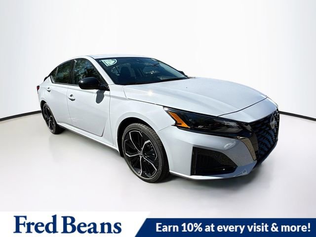 New 2025 Nissan Altima 2.5 SR w/ SR Premium Package