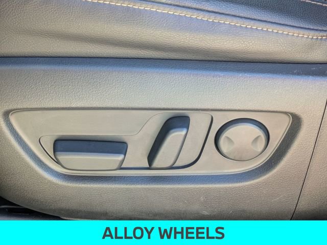 Used 2025 MAZDA CX-90 3.3 Turbo w/ Select Package image 17