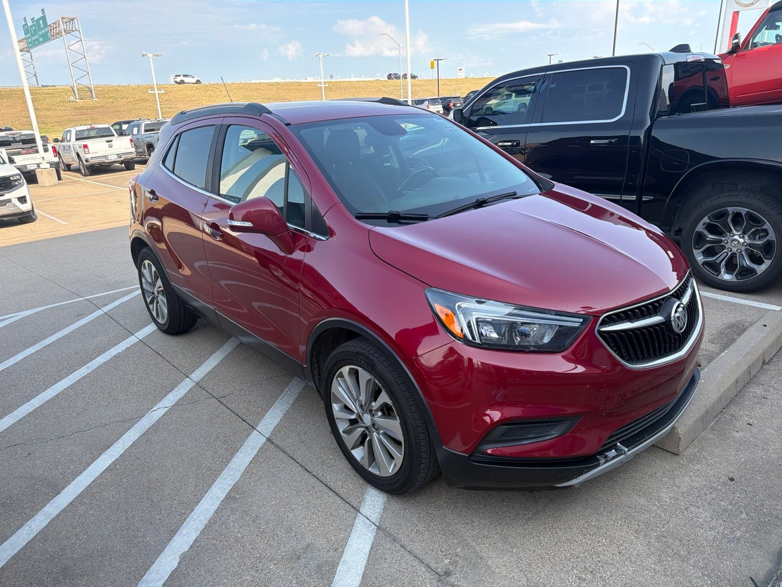 Used 2019 Buick Encore Preferred FWD image 5