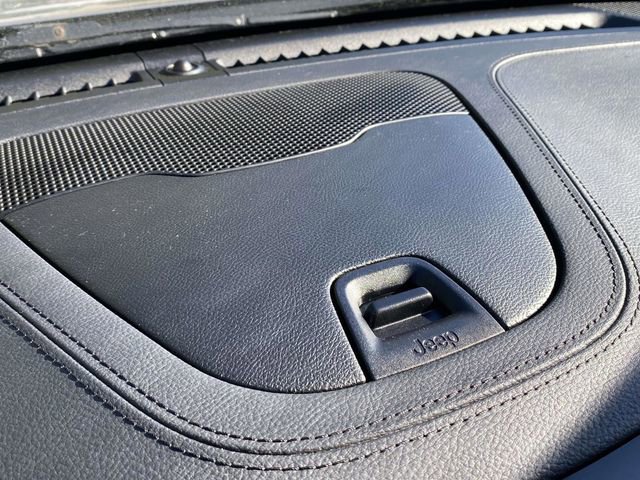 Used 2020 Jeep Cherokee Latitude image 30