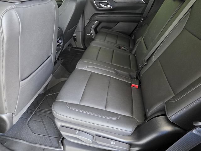Used 2022 Chevrolet Tahoe Z71 w/ Z71 Off-Road Package AWD/4WD image 9