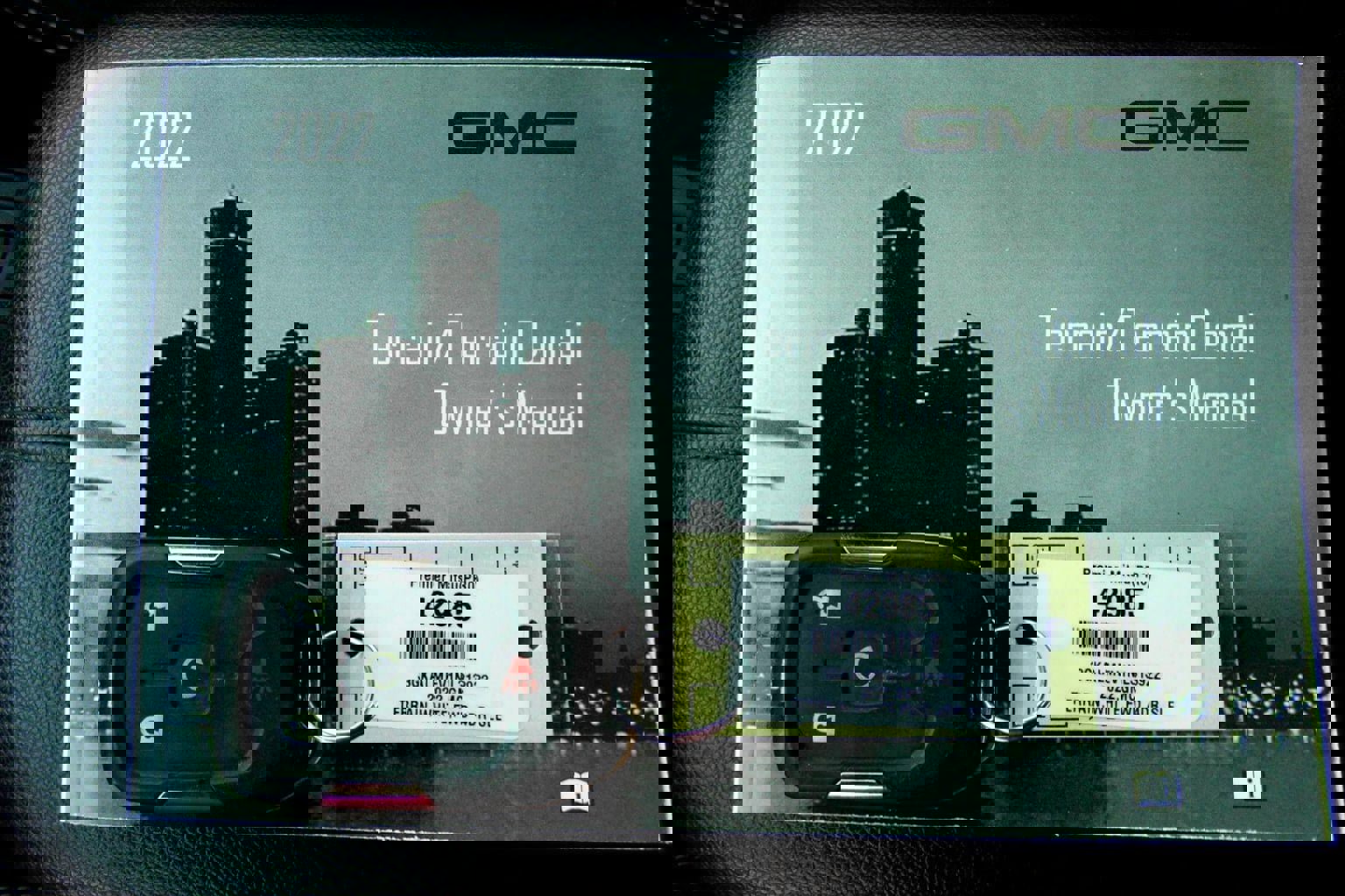 Used 2022 GMC Terrain SLE w/ Driver Convenience Package image 29