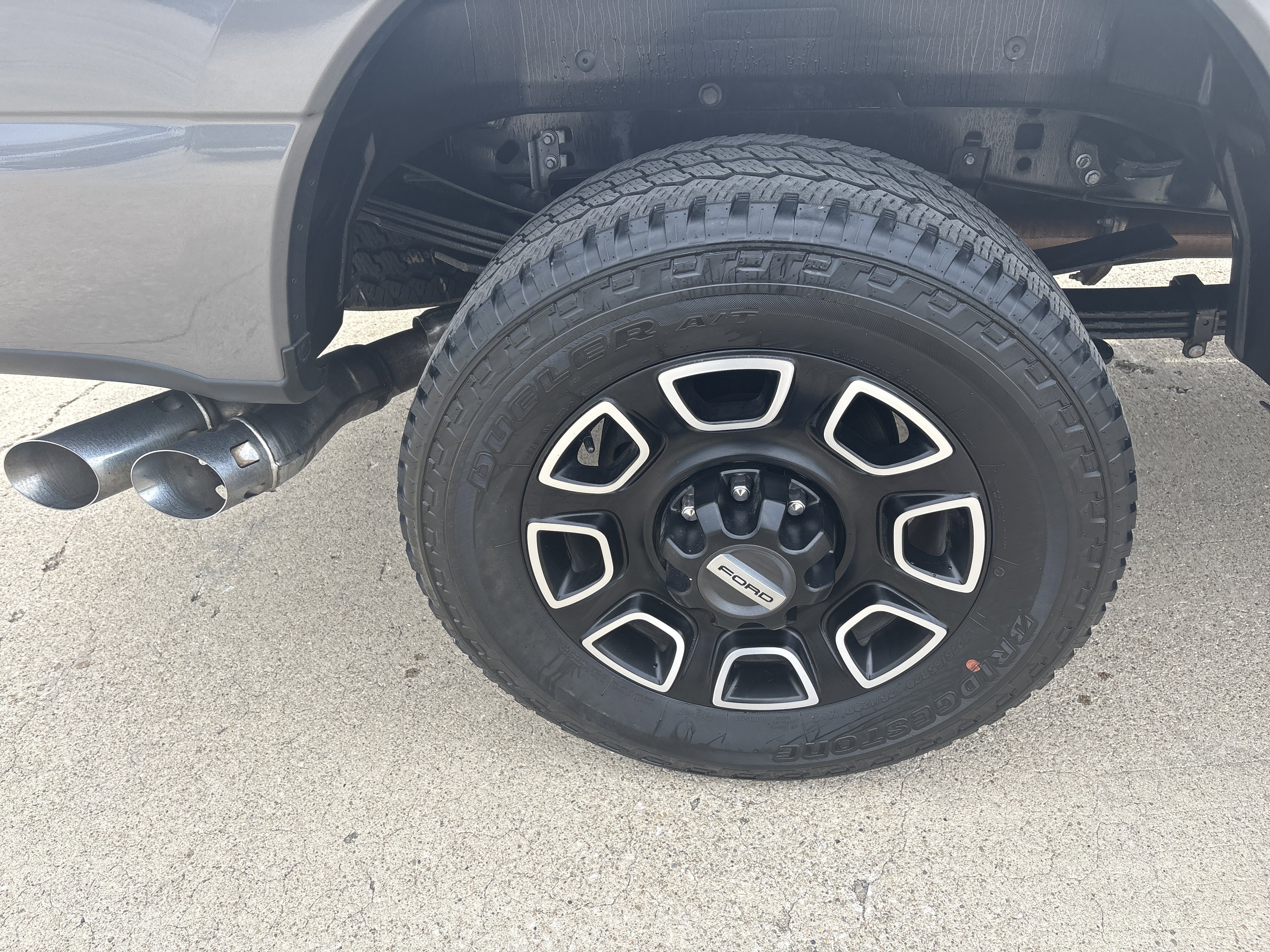 Used 2024 Ford F350 Platinum image 6