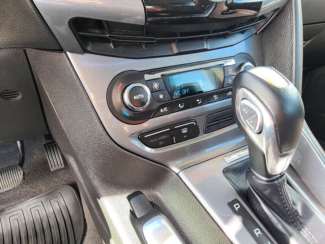 Used 2012 Ford Focus Titanium image 19