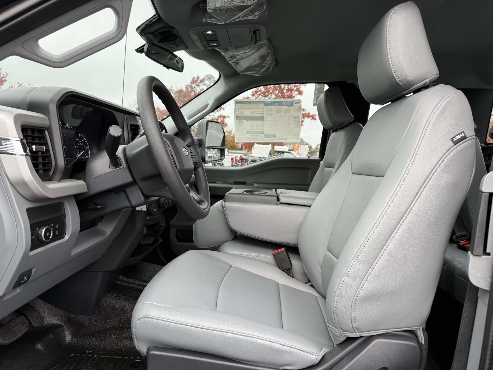 New 2026 Ford F250 XL w/ XL Off-Road Package AWD/4WD image 9