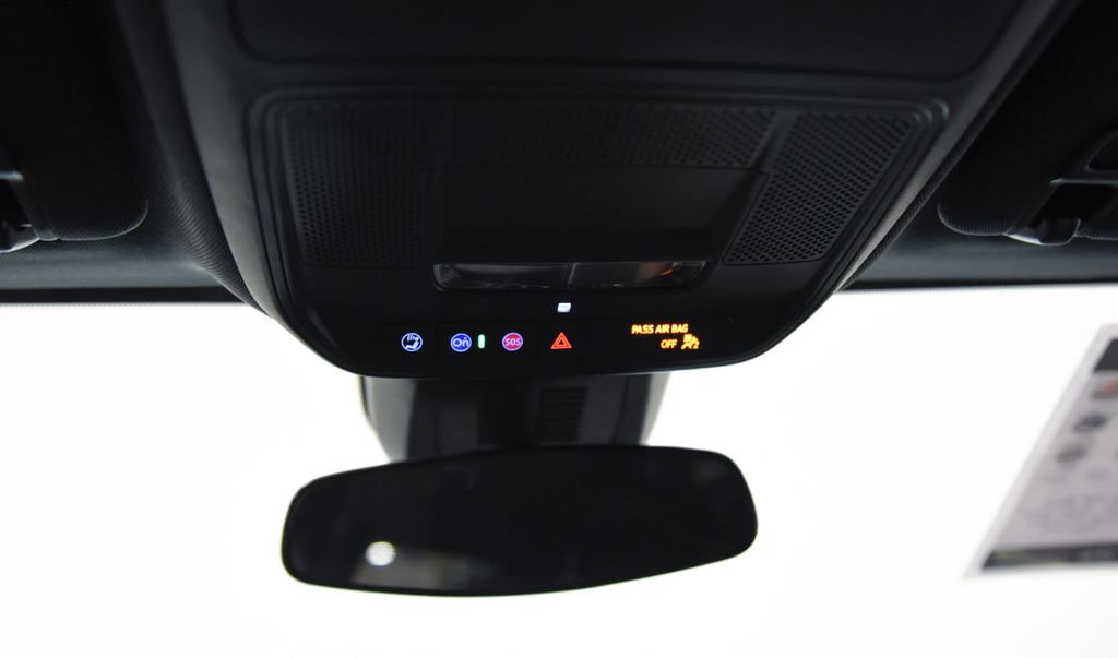 Used 2025 GMC Terrain Elevation AWD/4WD image 29