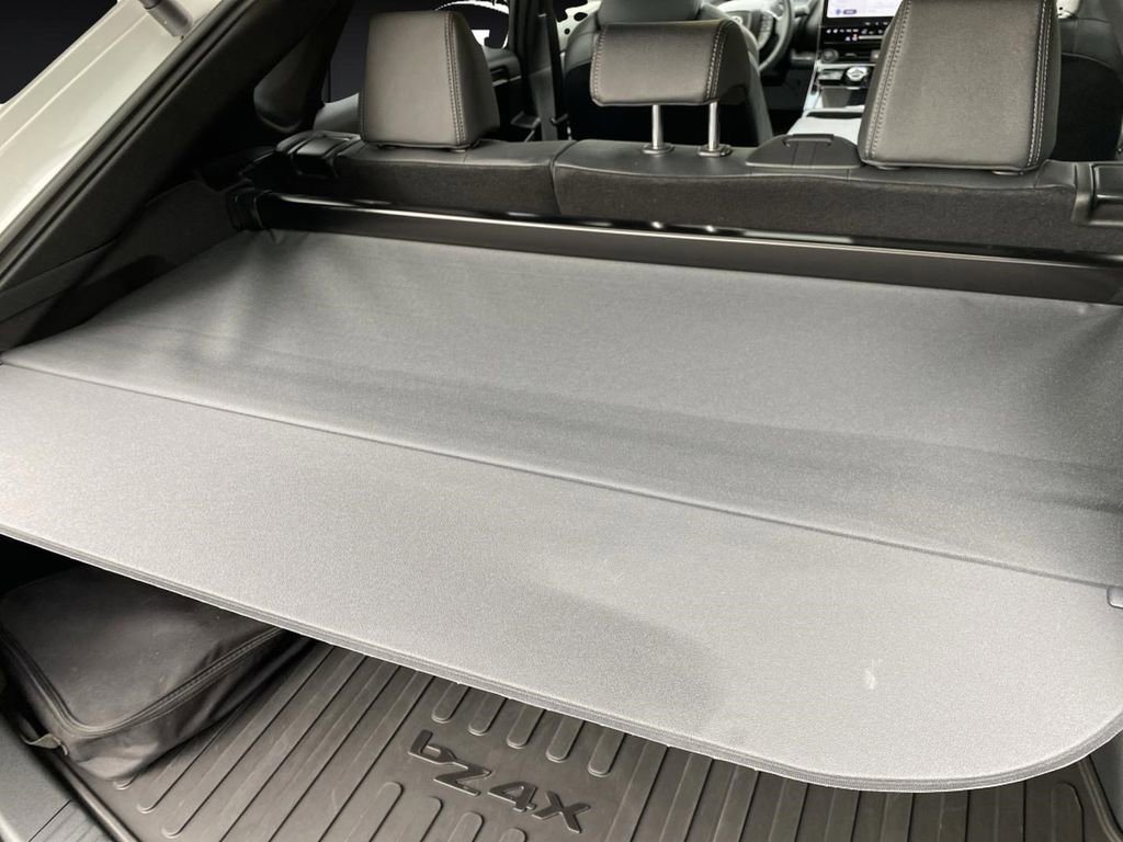 Used 2024 Toyota bZ4X XLE image 17