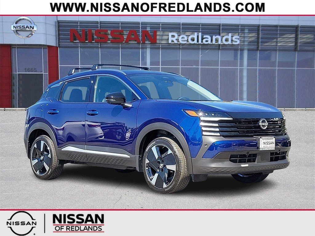 New 2026 Nissan Kicks SR w/ SR Premium Package
