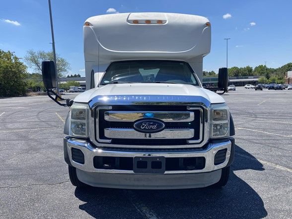 Used 2014 Ford F550 2WD Regular Cab Super Duty image 8