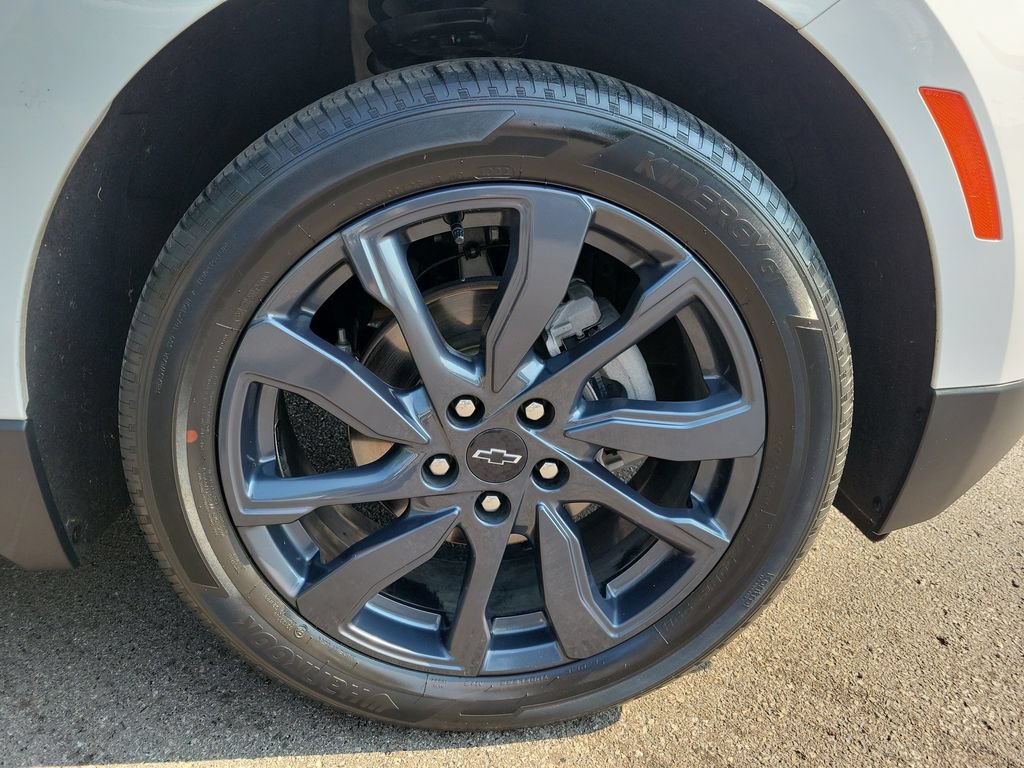 Used 2022 Chevrolet Equinox RS FWD image 6