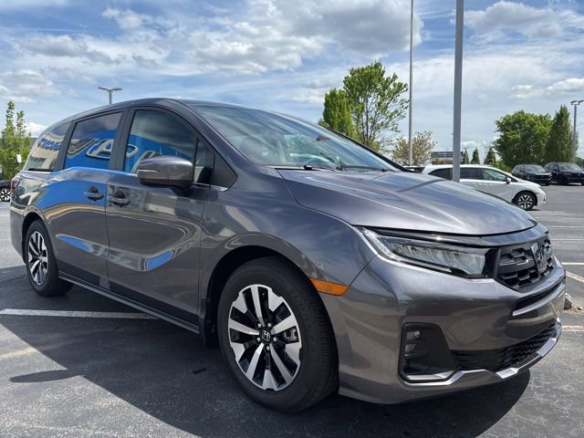 Used 2026 Honda Odyssey EX-L image 4