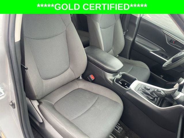 Certified 2024 Toyota RAV4 LE AWD/4WD image 40