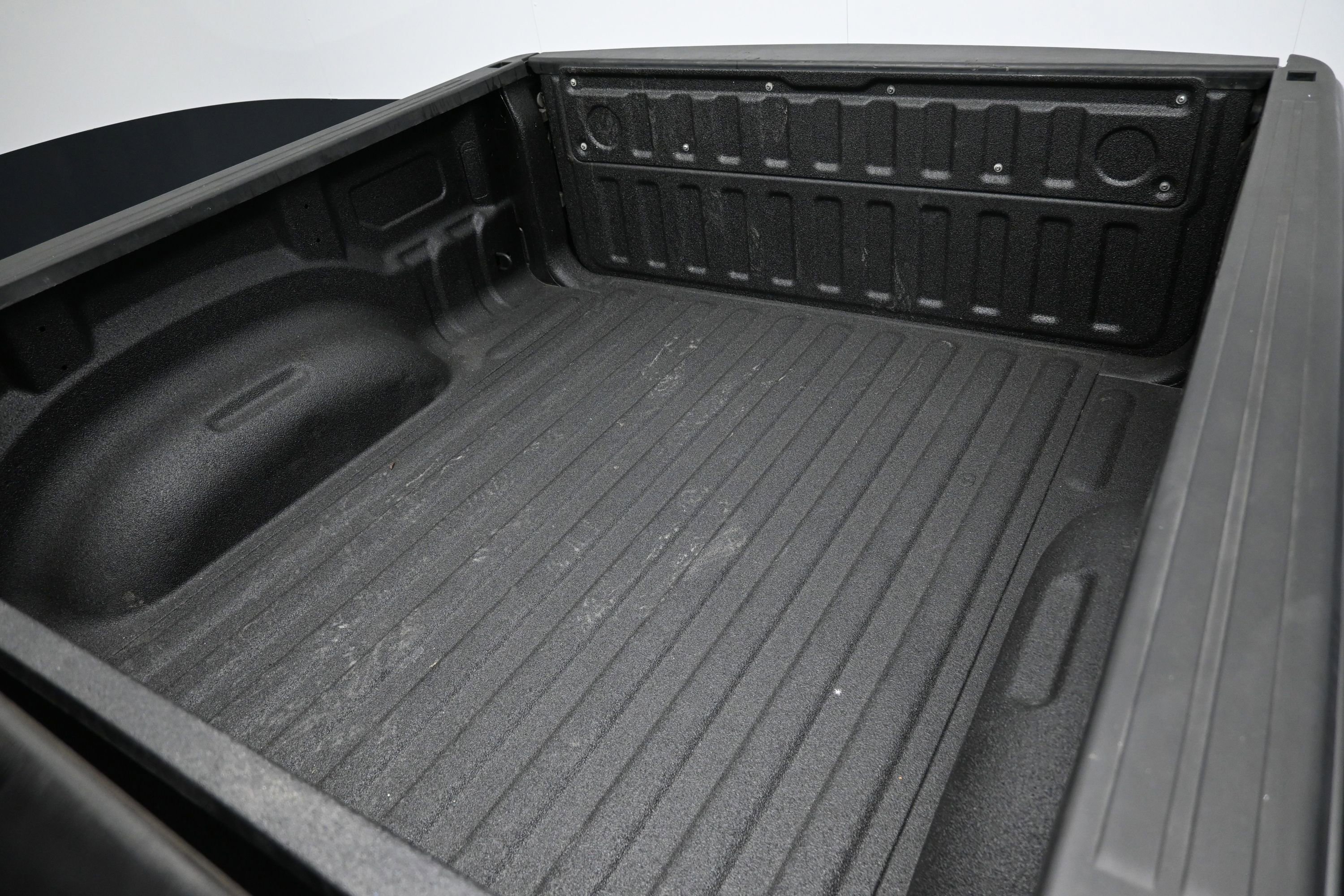 Used 2020 RAM 1500 Laramie w/ Sport Appearance Package AWD/4WD image 44