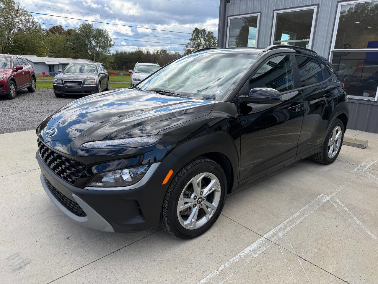 Used 2023 Hyundai Kona SEL w/ Cargo Package image 3